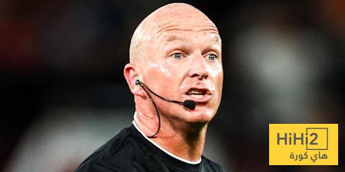 أرقام خاصة بحكم مباراة أستون فيلا ونوتينغهام