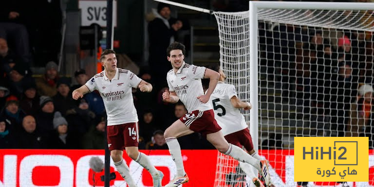 ارسنال يضيف الهدف الثاني في شباك بورنموث