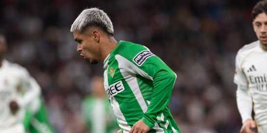 بيتيس يقلص الفارق امام ريال مدريد