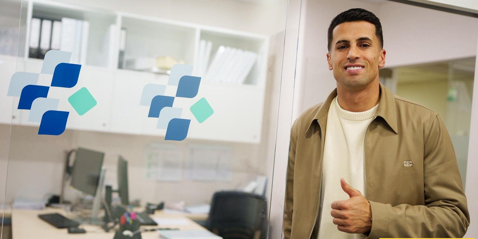 رسميا: كانسيلو يجتاز الفحص الطبي في برشلونة رسميا: كانسيلو يجتاز الفحص الطبي في برشلونة