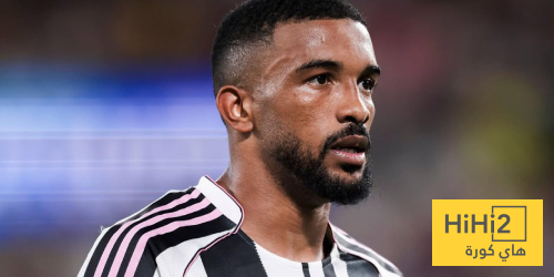 بريمير يفتتح أهداف يوفنتوس ضد كريمونيسي