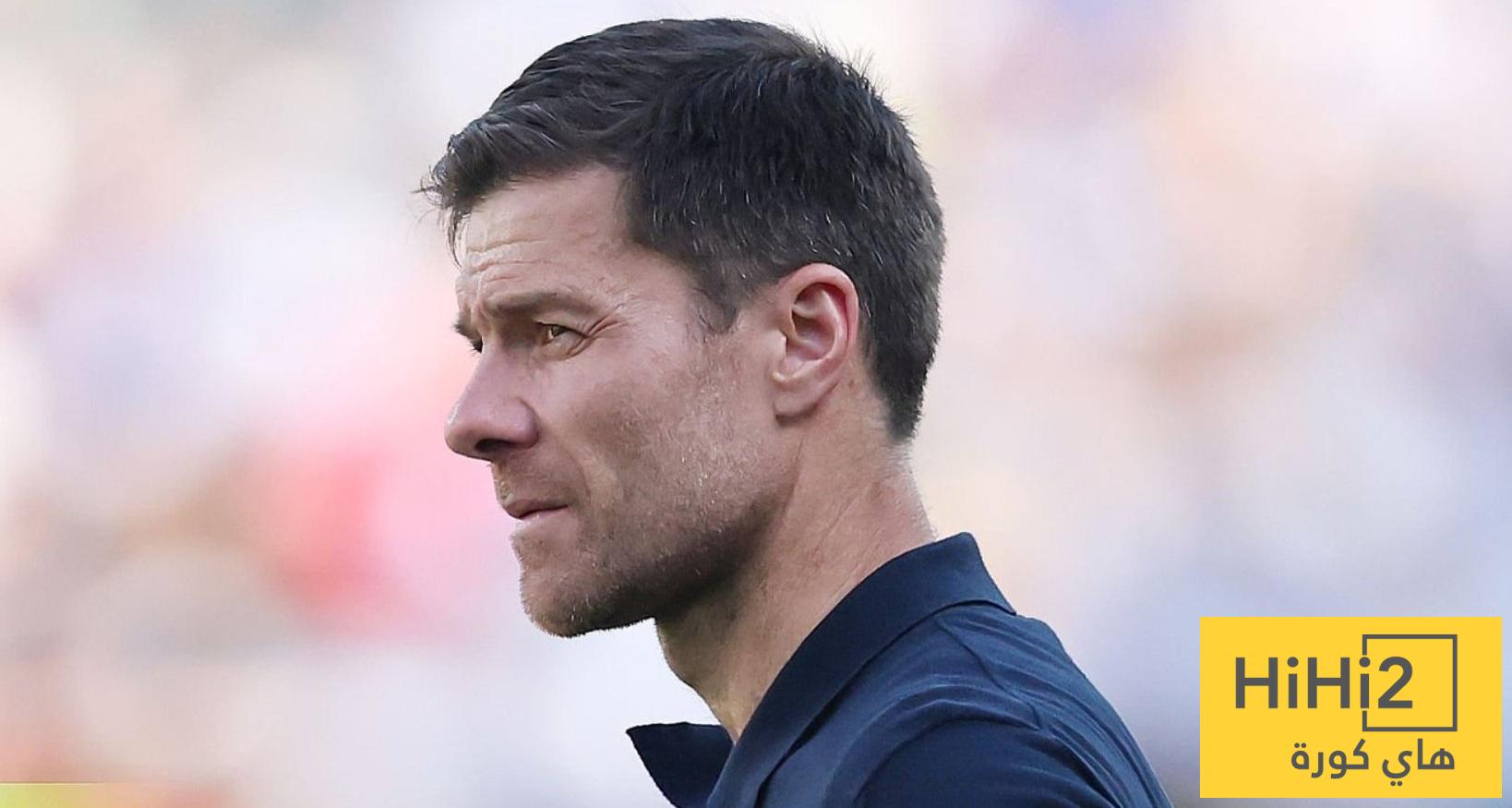 سبب التوتر بين تشابي ألونسو وبعض لاعبي ريال مدريد