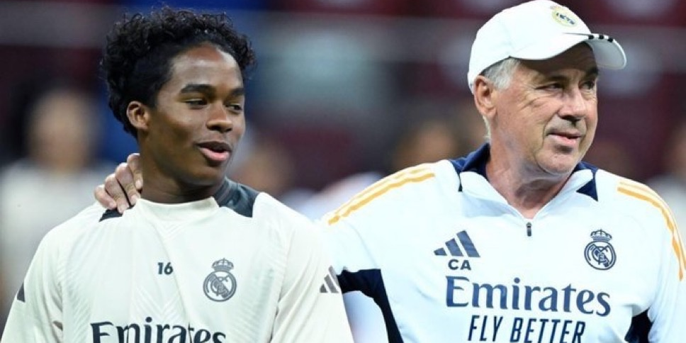 إندريك: يمكنني كتابة كتاب كامل عما تعلمته من أنشيلوتي