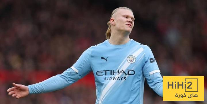 هالاند خرج مصابا من مباراة مانشستر يونايتد