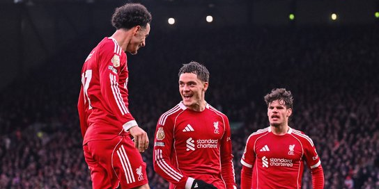 التعادل يحسم مباراة ليفربول وبيرنلي في الدوري الانجليزي التعادل يحسم مباراة ليفربول وبيرنلي في الدوري الانجليزي