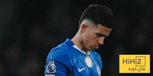 عين على فيرنانديز في مباراة برينتفورد عين على فيرنانديز في مباراة برينتفورد