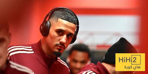 عين على ساليبا في مباراة نوتينغهام