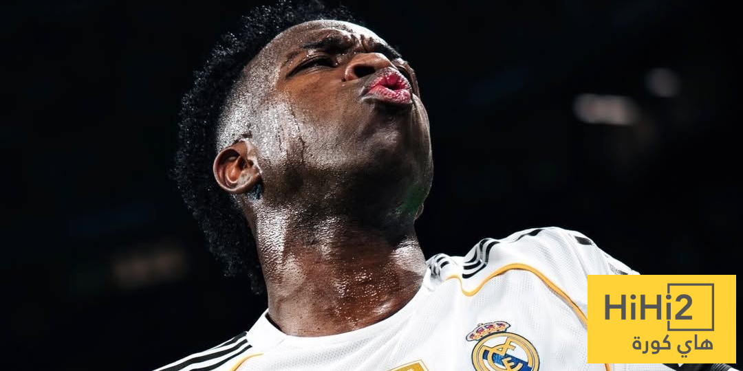 الكرة في ملعب فينيسيوس!