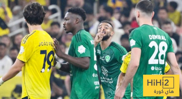 لاعب الأهلي ينتقل إلى الرياض ! لاعب الأهلي ينتقل إلى الرياض !