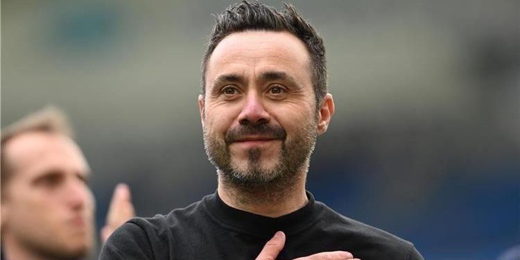 تعليق دي دي زيربي على ارتباطه بتدريب مانشستر يونايتد