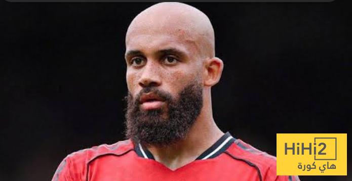 مبومو يدخل تاريخ مانشستر يونايتد