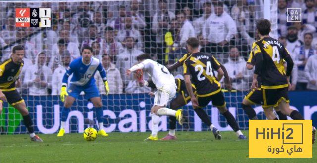 صحفي برشلوني مصدوم من لقاء ريال مدريد