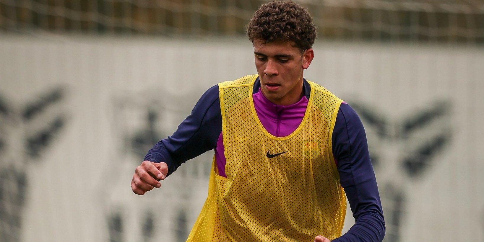 حمزة عبد الكريم يظهر في تدريبات برشلونة لأول مرة