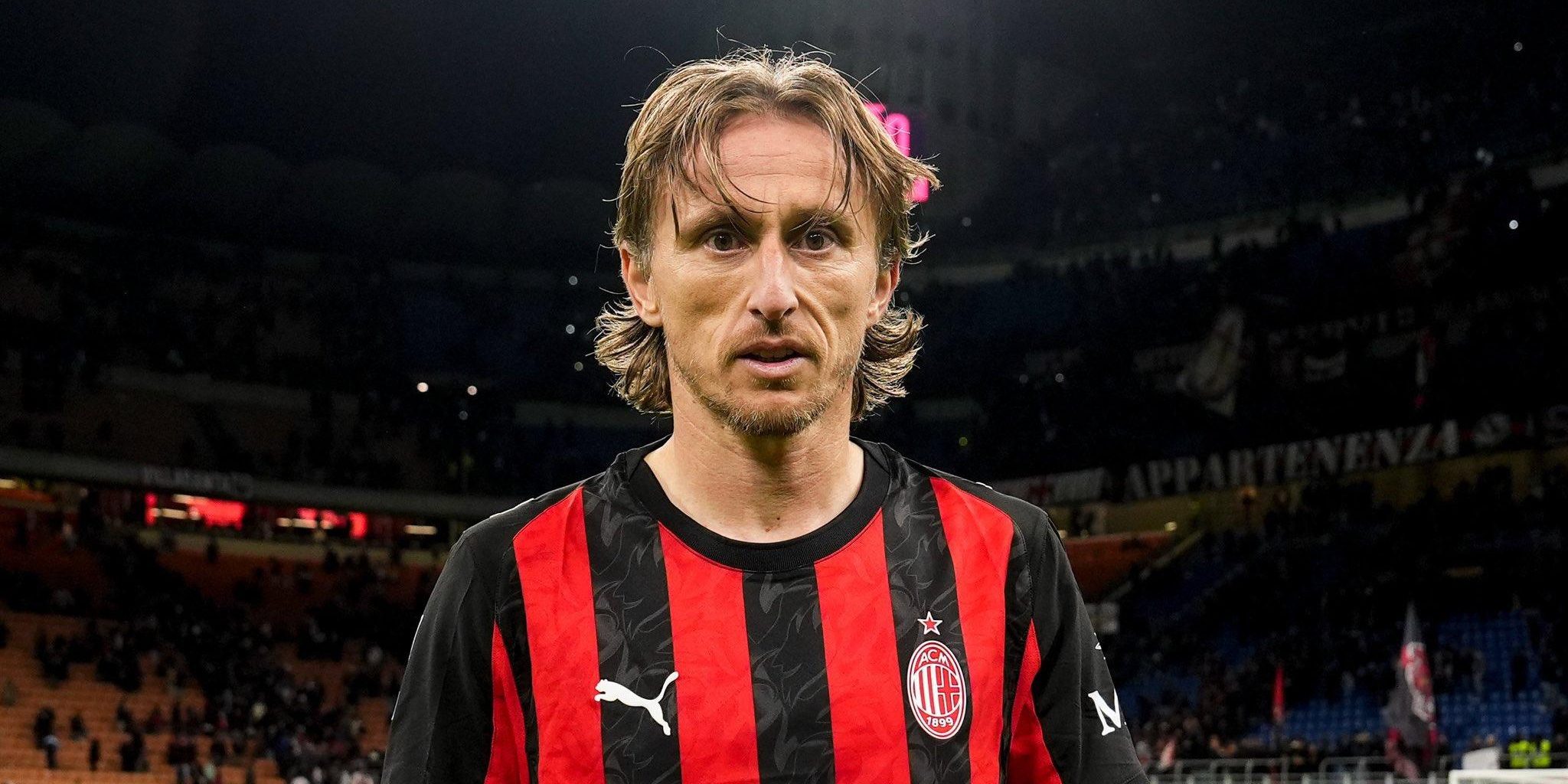 ميلان يخطط لتمديد عقد مودريتش