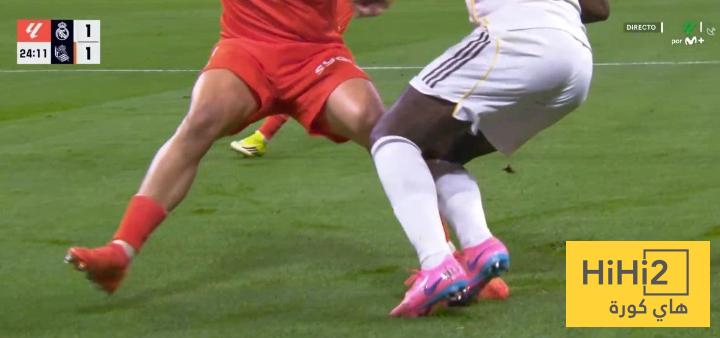 أي احتكاك في البرنابيو = ركلة جزاء