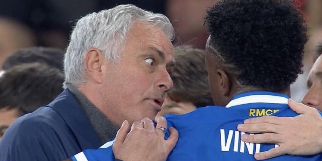 هل بريستياني نادم على ما قاله لفينيسيوس؟.. مورينيو يرد