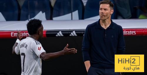 تعليق أنشيلوتي على تصرف فينيسيوس مع الونسو