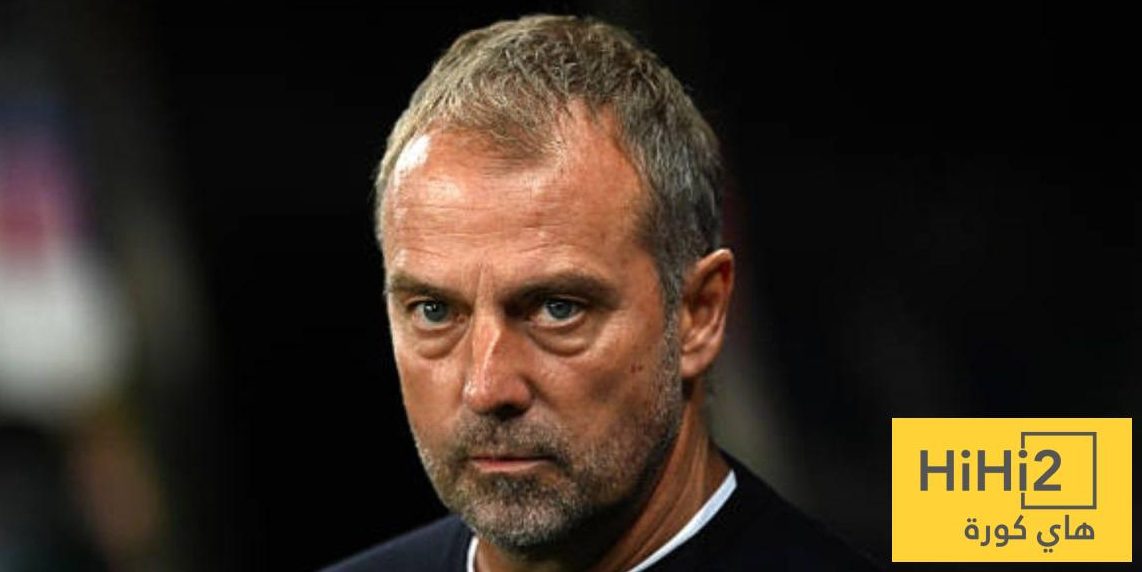 غرفة ملابس برشلونة تدعم رؤية فليك