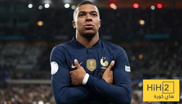 منتخب فرنسا يدعم مبابي