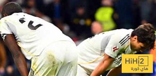 صوره تلخص القاع والقبح في لحظة واحدة