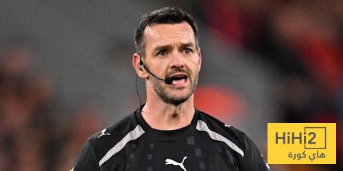 أرقام خاصة بحكم مباراة توتنهام وبالاس