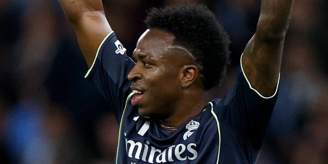 فينيسيوس.. 8*6