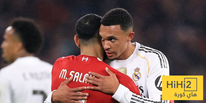 أرنولد يختار الأفضل بين نيمار وصلاح