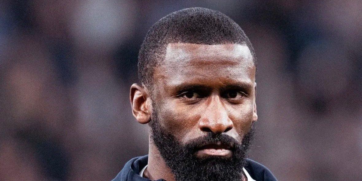 عملاق إيطالي يستفسر عن روديغر