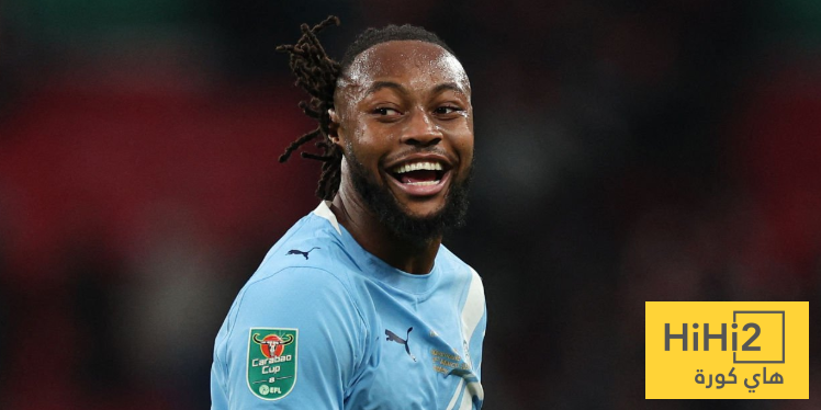 أرقام سيمنيو ضد أرسنال