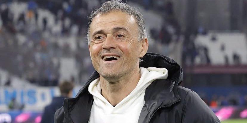 هل ينتقل إنريكي لتدريب مانشستر يونايتد؟