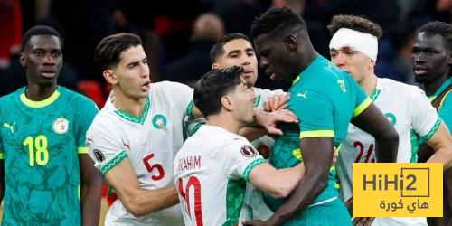 بعثة منتخب السنغال تصل باريس في سرية