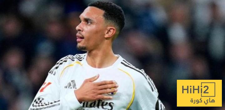 توخيل يبرر استبعاد أرنولد من قائمة منتخب إنجلترا