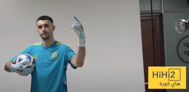 أول مباراة لخوان غارسيا مع منتخب إسبانيا 1