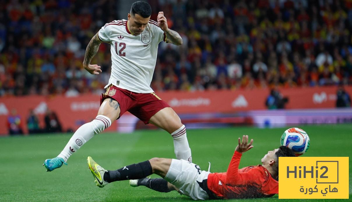 حكم سابق يكشف ما كان يجب أن يحدث بعد الهتافات العنصرية أمام مصر