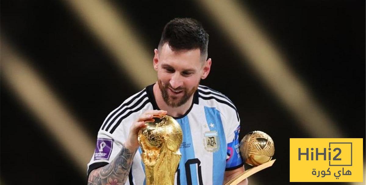 صور .. ميسي يودع الملاعب الأرجنتينية بالدموع