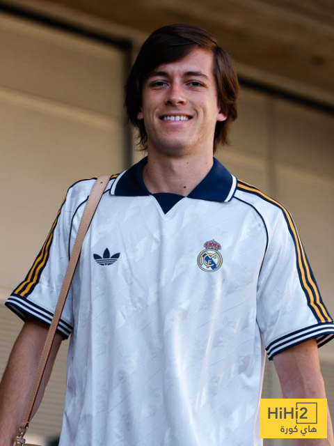 صور.. لاعبو ريال مدريد يتوجهون الى مايوركا 4 صور.. لاعبو ريال مدريد يتوجهون الى مايوركا 3