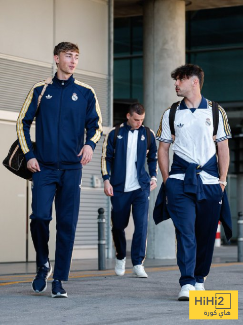 صور.. لاعبو ريال مدريد يتوجهون الى مايوركا 31