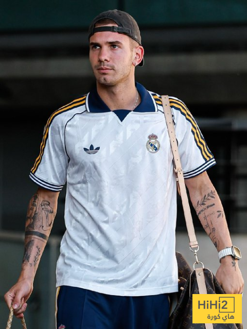 صور.. لاعبو ريال مدريد يتوجهون الى مايوركا 36 صور.. لاعبو ريال مدريد يتوجهون الى مايوركا 35