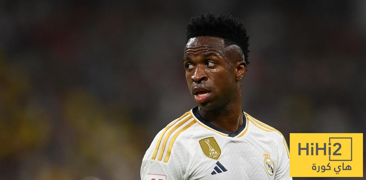 صور : جمهور ” المهرج” فينيسيوس ليس لهم حل …!