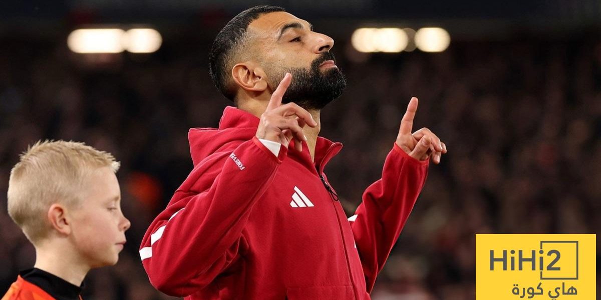 كاراغر مصدوم من عدم مشاركة صلاح أساسيا أمام باريس