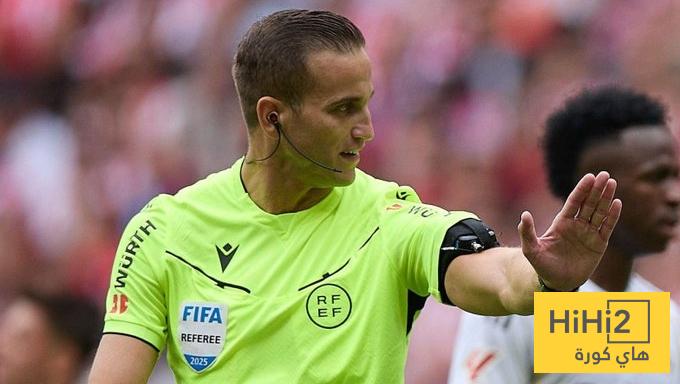 صورة .. توضح مدى سوء الاداء التحكيمي لـ روخاس صورة .. توضح مدى سوء الاداء التحكيمي لـ روخاس