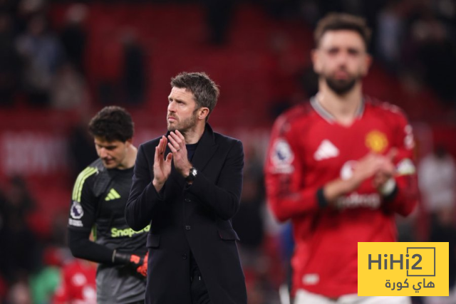 كاريك يتفوق على كبار الدوري الإنجليزي 2 كاريك يتفوق على كبار الدوري الإنجليزي 1