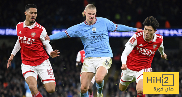 الهدافين التاريخيين لقمة مانشستر سيتي وأرسنال 1