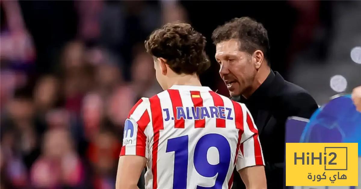 سيميوني يدفع ألفاريز نحو برشلونة..!