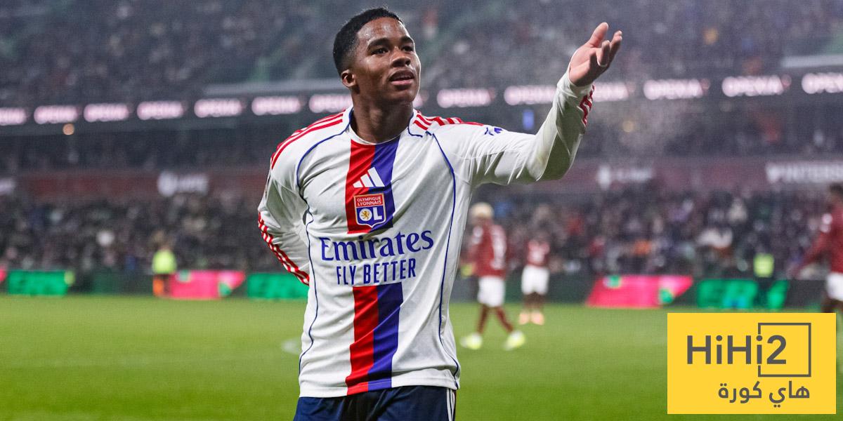 إندريك يرد على انتقادات مدربه في الملعب أمام باريس سان جيرمان إندريك يرد على انتقادات مدربه في الملعب أمام باريس سان جيرمان