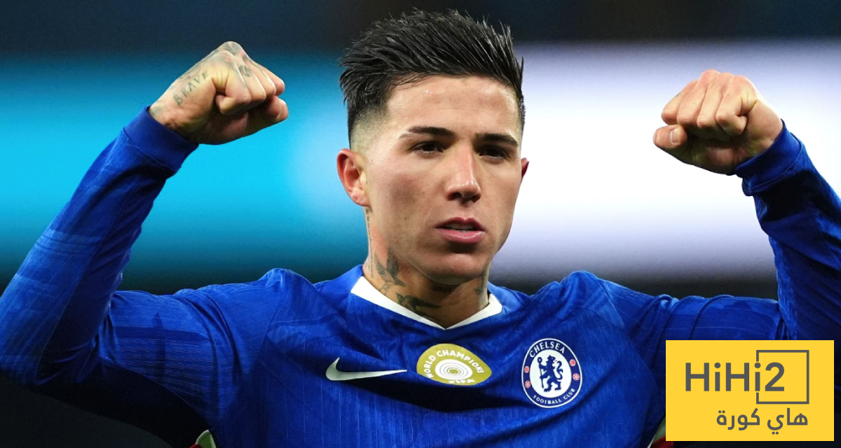 إنزو فيرنانديز جاهز للمشاركة ضد برايتون