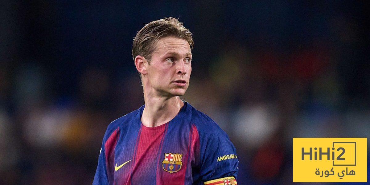 دي يونغ أول من يفعلها مع برشلونة