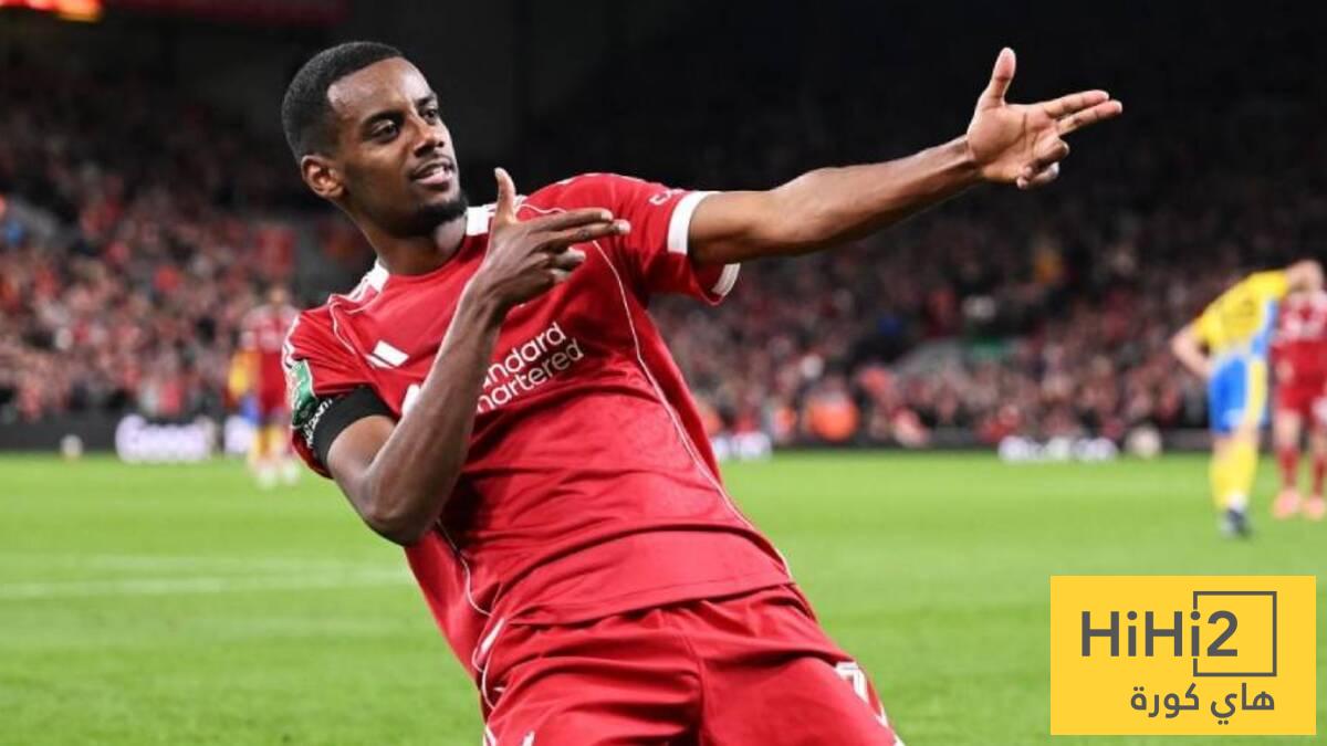 ميرسون يطلق تحذيرًا بشأن إيزاك في ليفربول