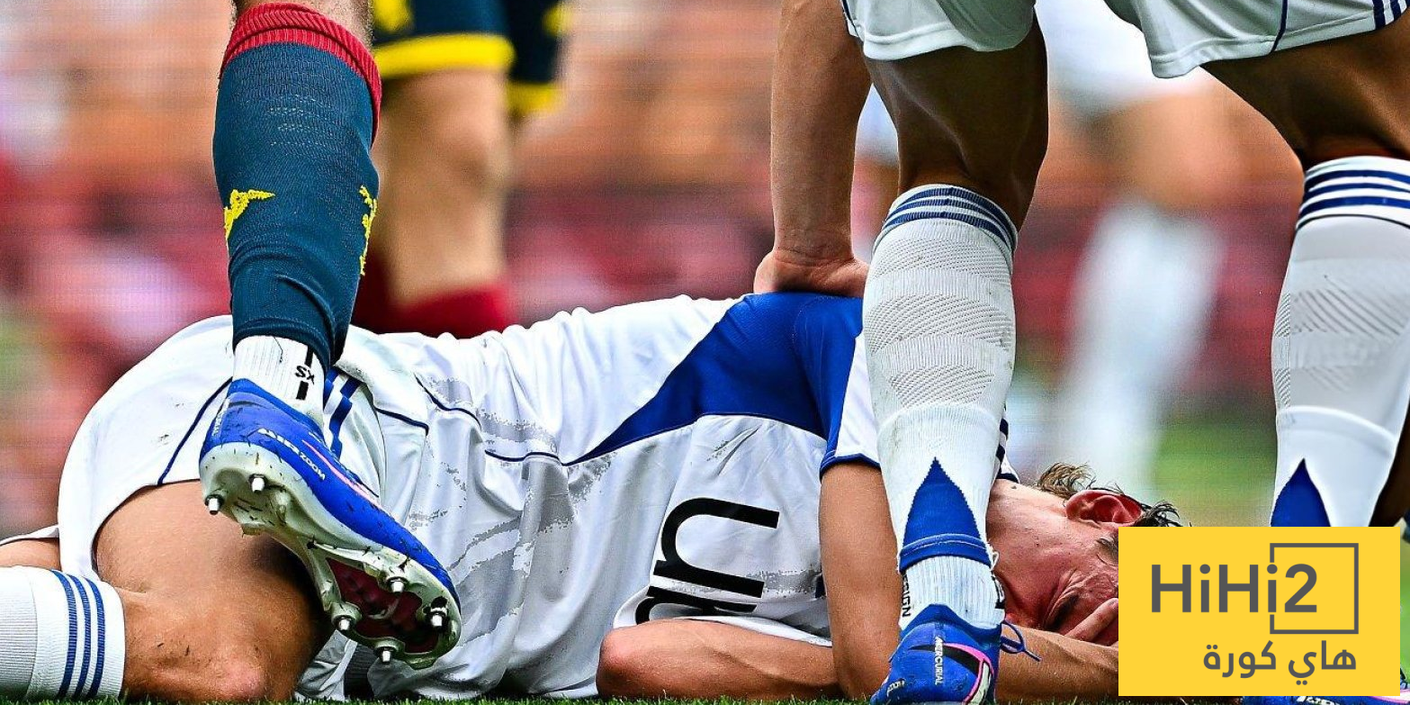 نيكو باز يتعرض لاصابة قوية في لقاء جنوى