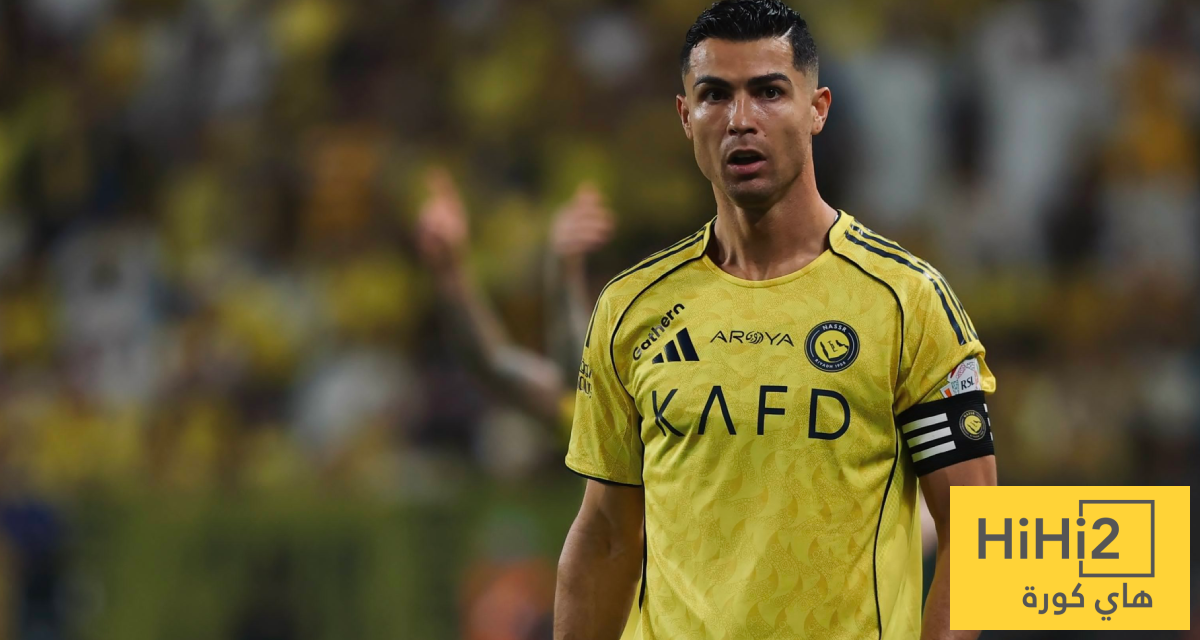 النصر يعزز صدارته بالفوز على الأهلي بهدفين نظيفين